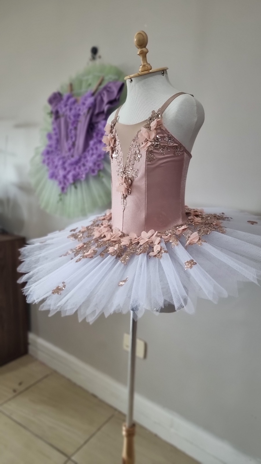 Modelo de tutu ensinado no curso