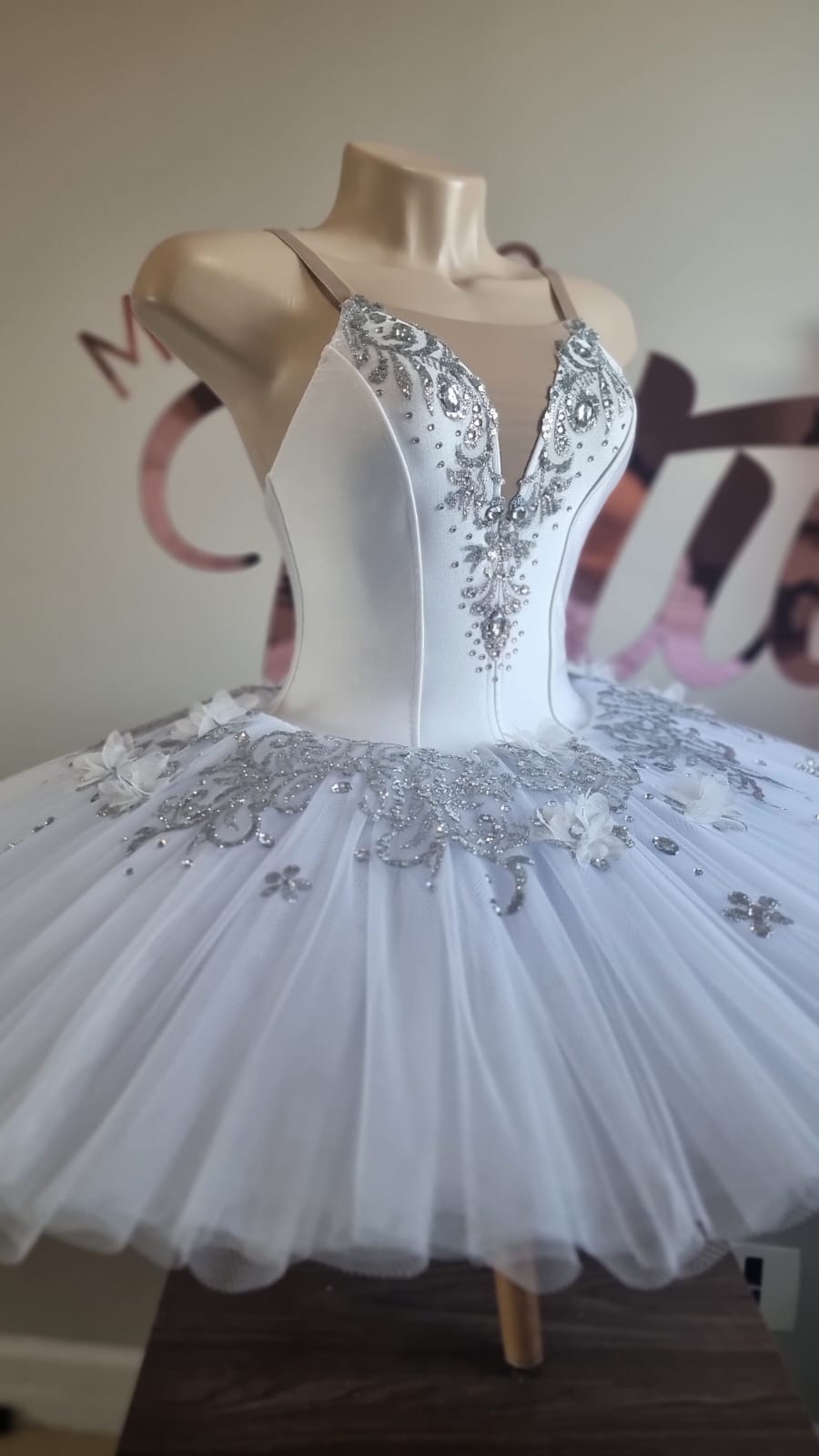 Modelo de tutu ensinado no curso